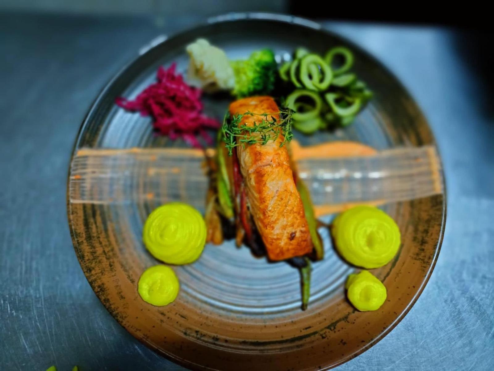 Orange Garden Hotel The Nordic 케메르 외부 사진